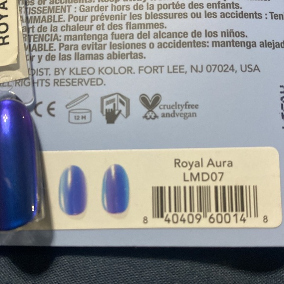 NWT led gel mani nail strip set with metallic blue finish no led light included - Picture 5 of 5